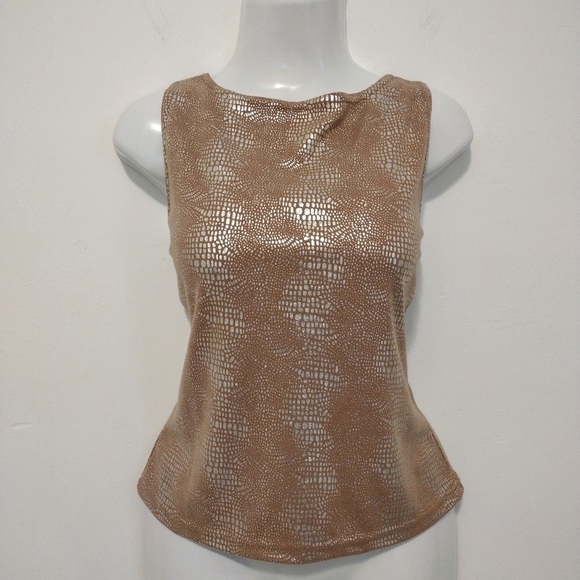 A. Byer - Sleeveless Backless Blouse - Picture 10 of 10